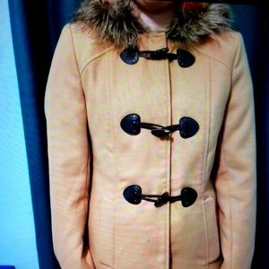 BEAUTIFUL TAN/BEIGE PEA COAT 😍